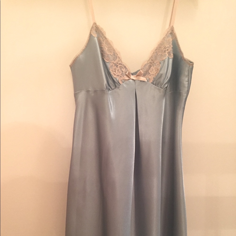 💘SALE💘NWOT Morgan Taylor Negligee